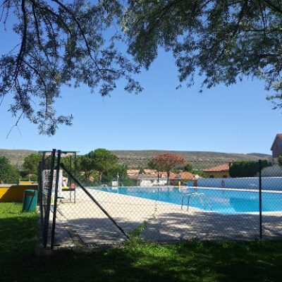 Piscina pública municipal Torrelaguna Madrid