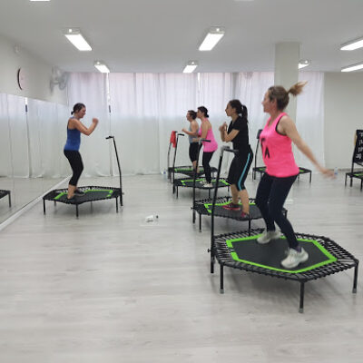 Gimnasio Activa’t Activitats dirigides i entrenaments personals Sant Andreu de la Barca Barcelona