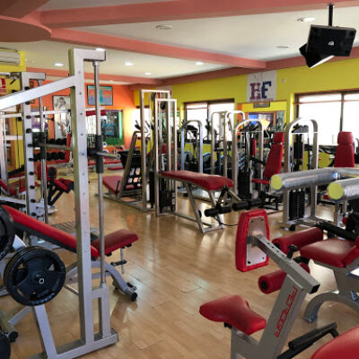 Holiday Fitness Gym Navalmoral de la Mata Cáceres‎