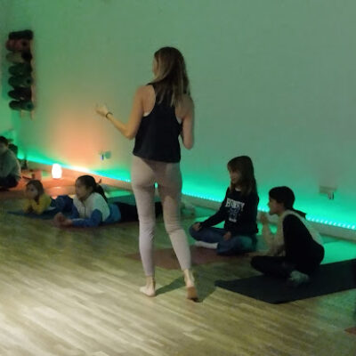 ENRAIZATE STUDIO YOGA El Puig de Santa Maria Valencia